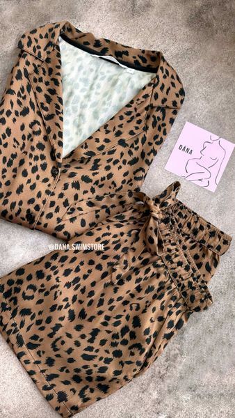 Піжама жіноча з шортами Aruelle Kaya pajama short  коричневий леопардовий принт Kaya pajama short фото