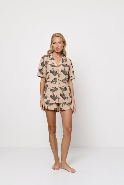 Піжама жіноча з шортами Aruelle Soraya pajama short бежевий тигровий принт Soraya pajama short фото