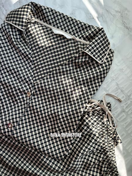 Пижама женская атласная рубашка с брюками Aruelle Romie pajama long бежевый геометрический принт Romie pajama long фото